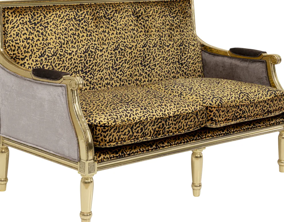 Bank Regency Leo 135cm