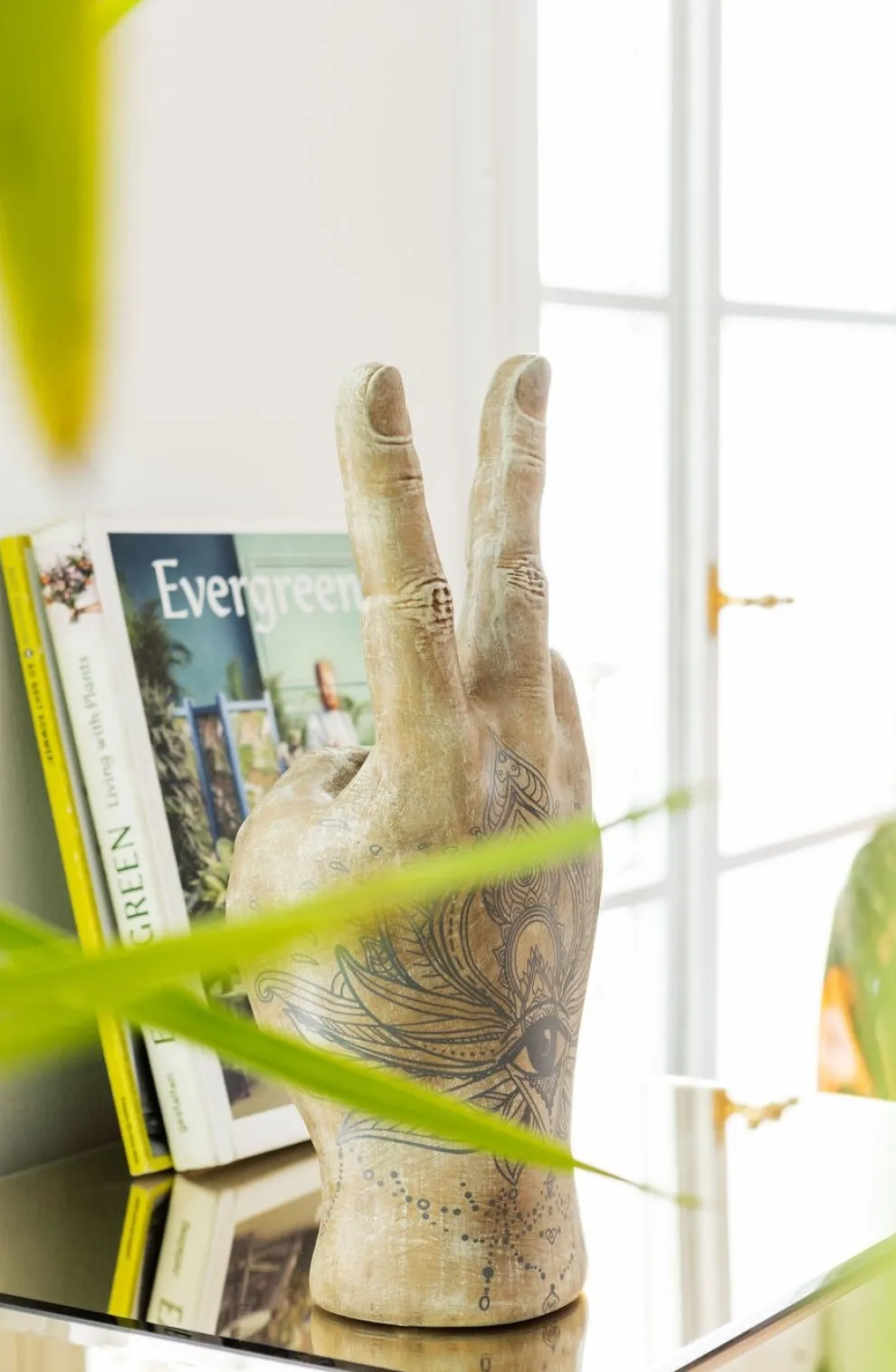 Decofiguur Hand Victory Tattoo Eye 36cm