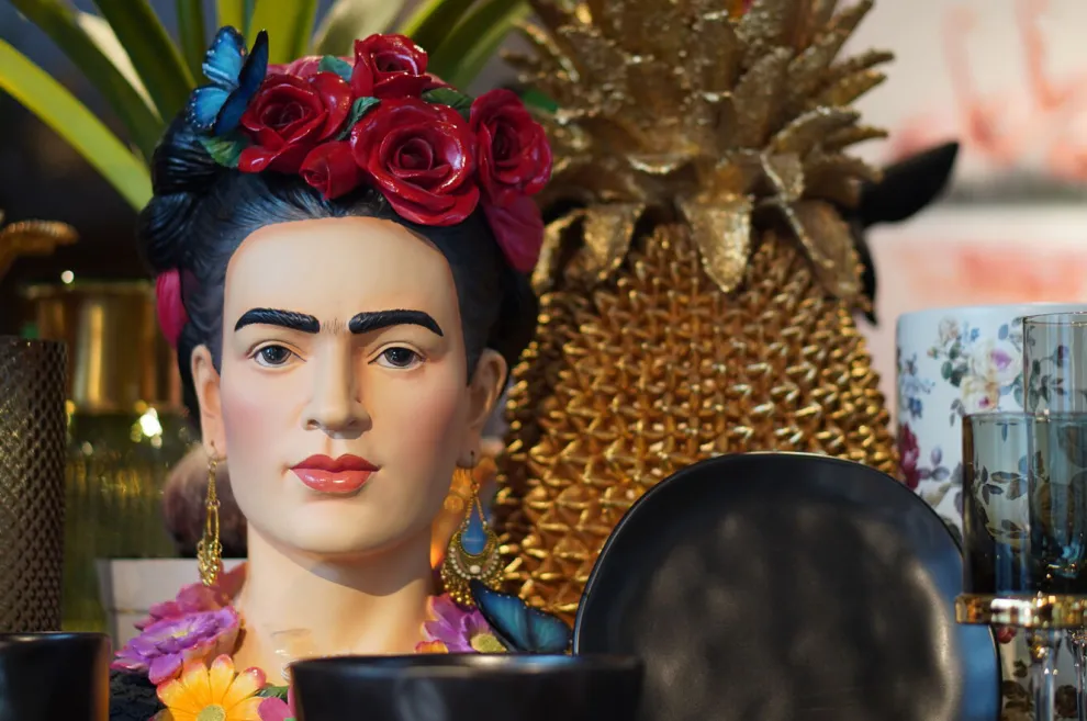 Decofiguur Style Muse Flowers