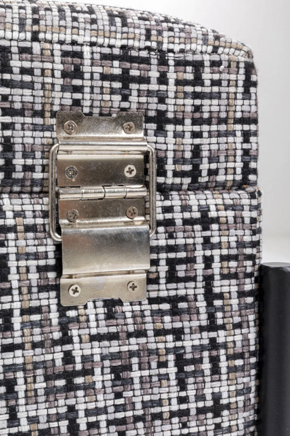 Halbank Buttons Met Opslag B&W Klein