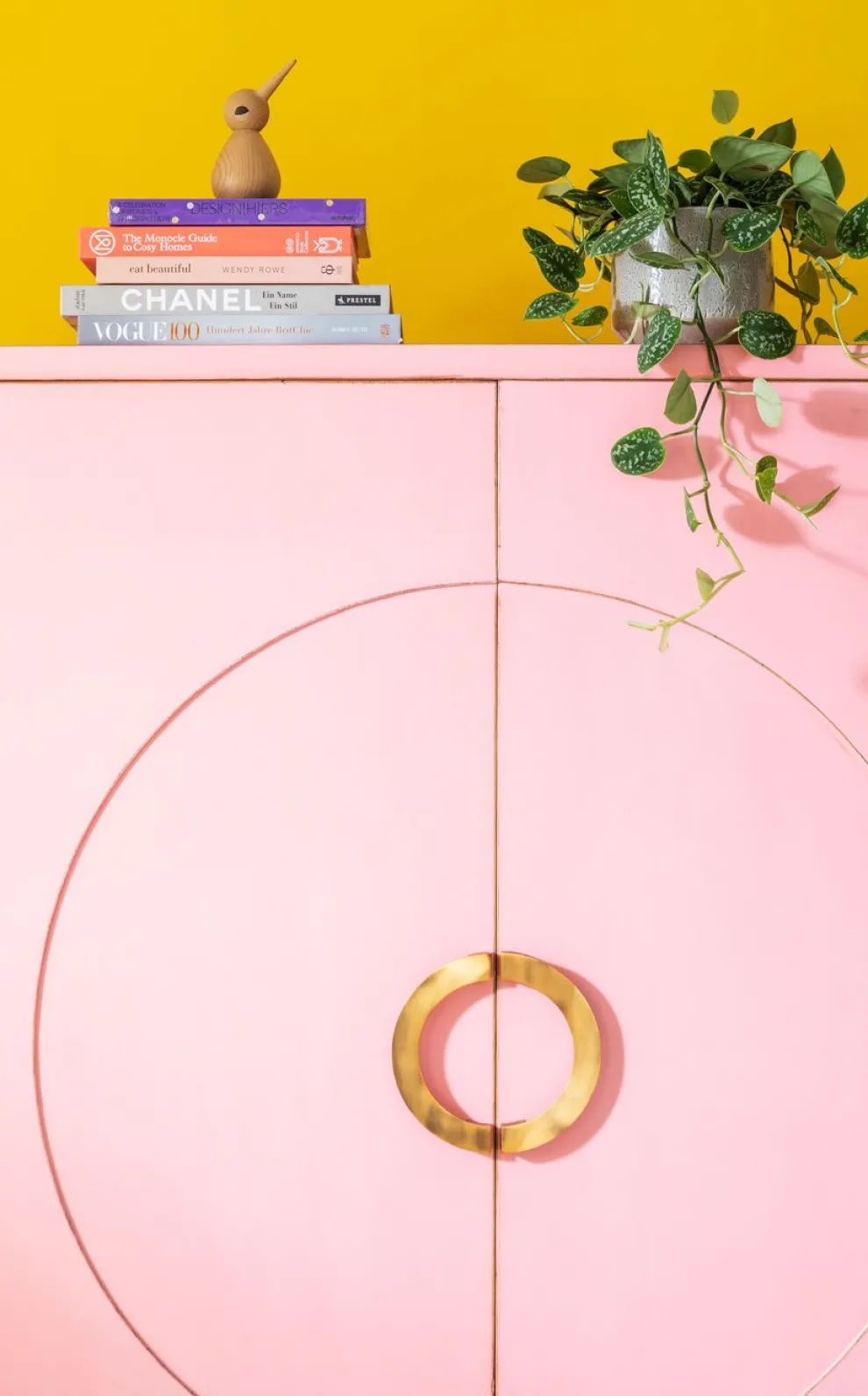 Kabinetkast Disk Pink