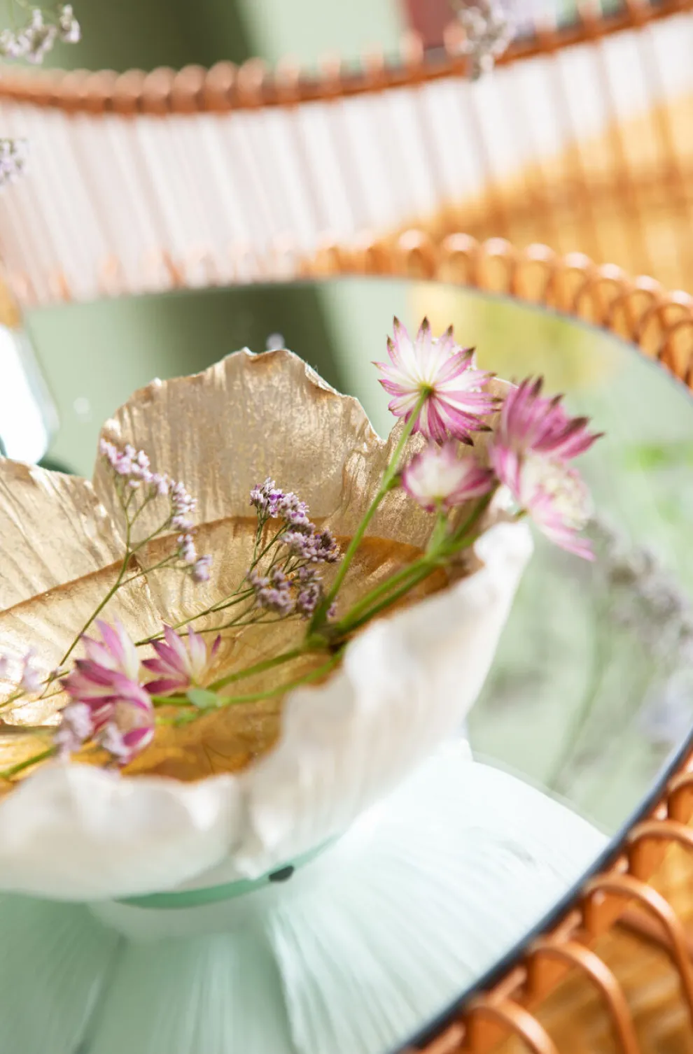 Schaal Flower Bloom Creme Goud Ø20