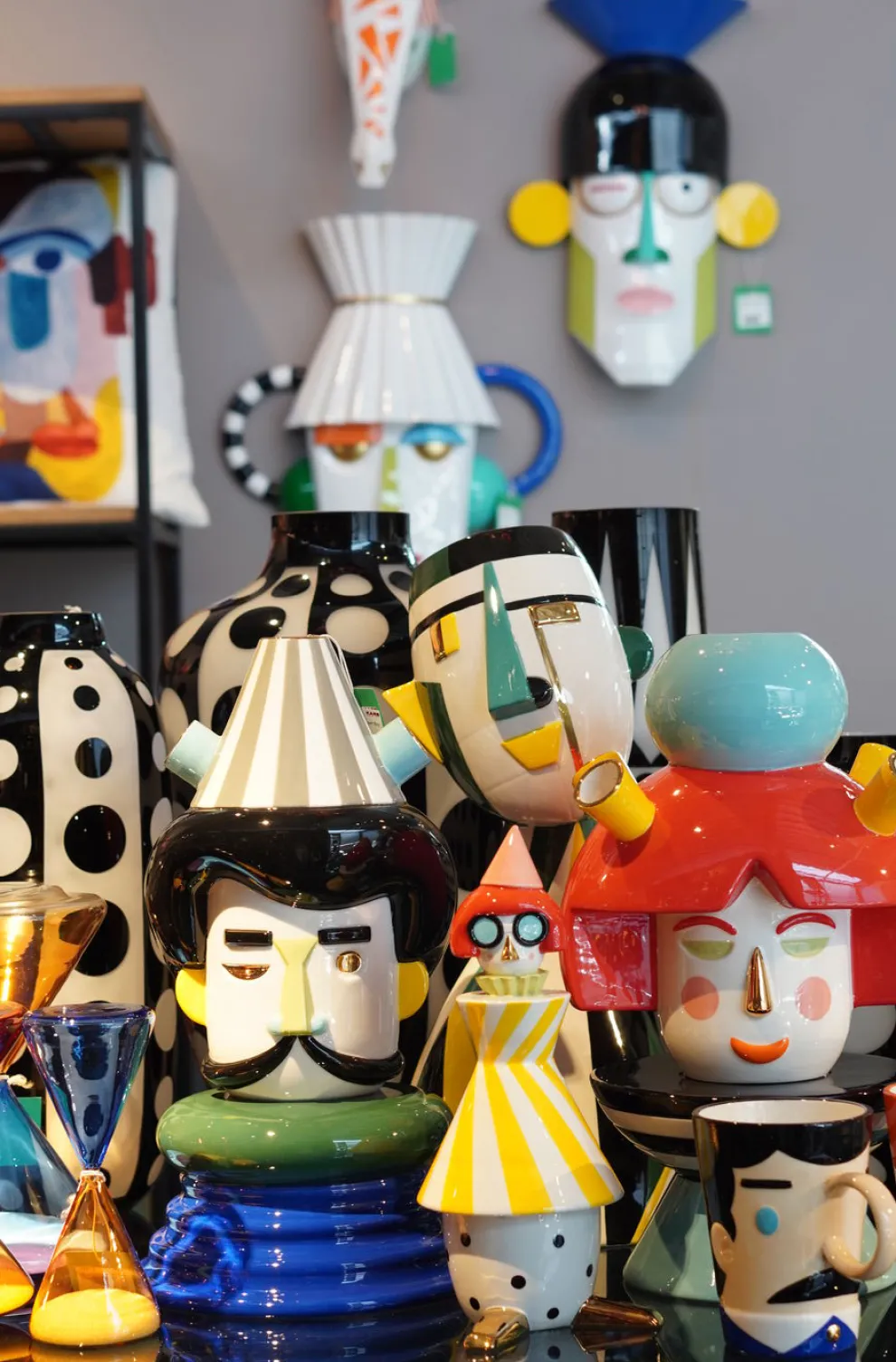 Vaas Puppet Girl 36cm