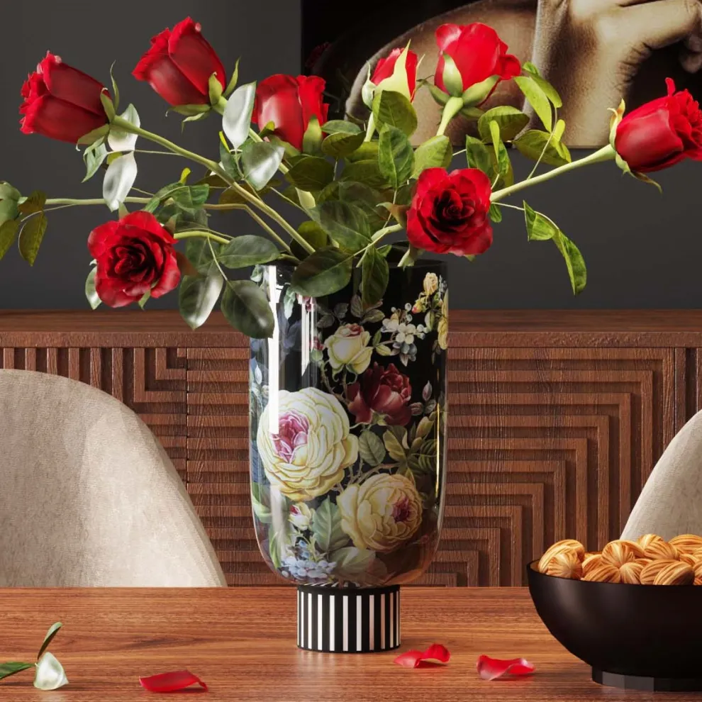 Vaas Rose Magic Zwart 27cm